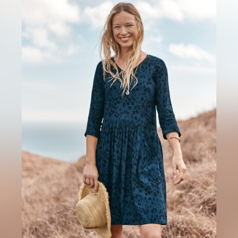 Garnet Hill Women’s Blue Cheetah Animal Print Boho babydoll Dress size 14 - Picture 1 of 8